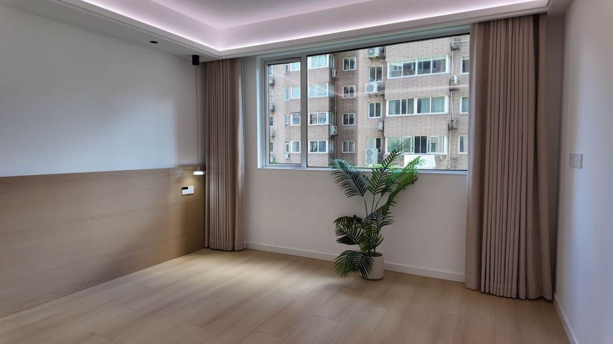 Housing image — Bedroom