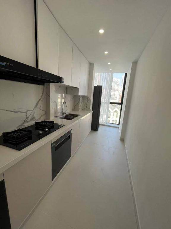 Housing image — Kitchen