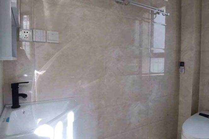 3BR Apartment in Gubei (L10)
