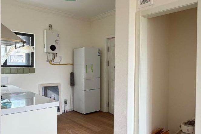 1BR Heritage Apartment near South Shaanxi Rd Metro (L1/L10/L12)