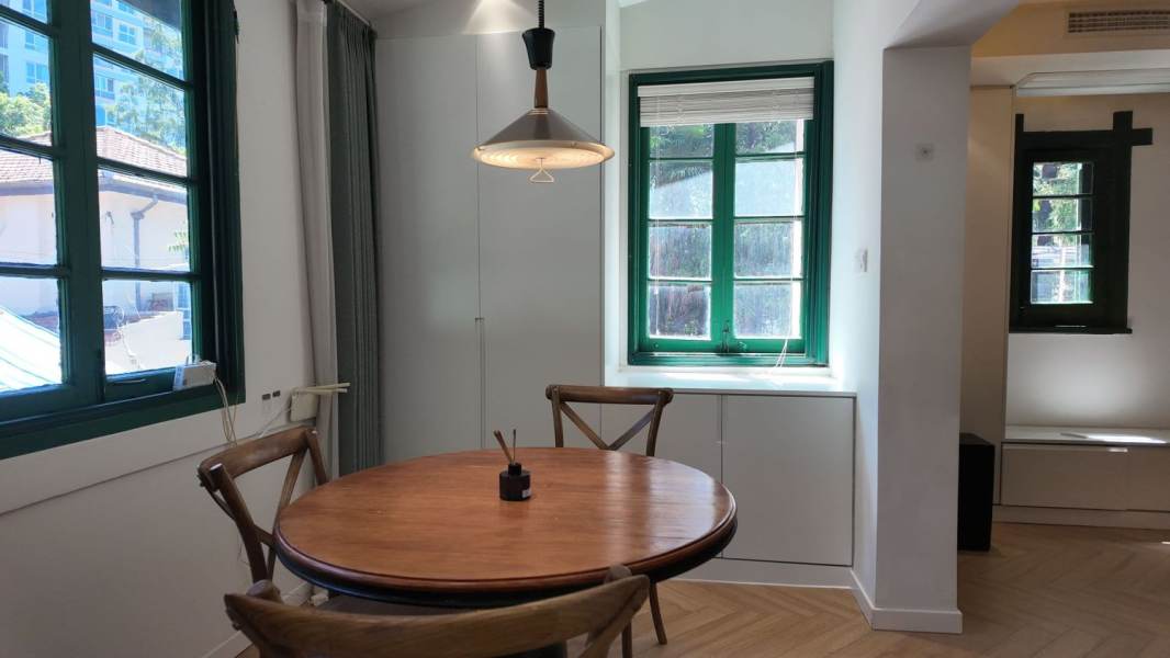 Housing image — Dining Area