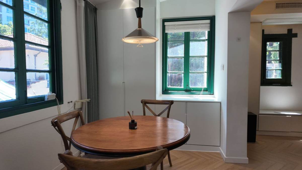 Housing image — Dining Area