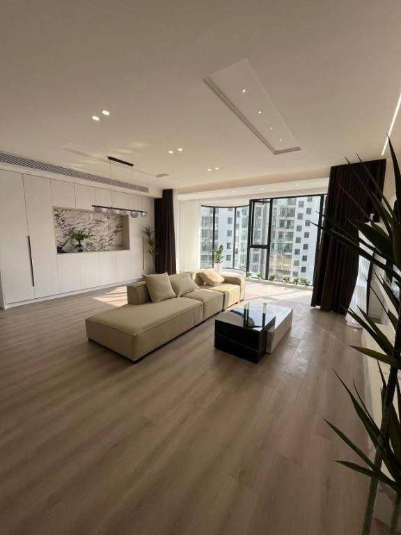 Housing image — Living Room