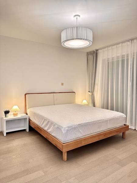 Housing image — Bedroom