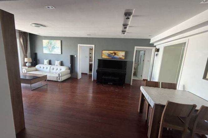 High-Floor Spacious 2BR Apartment in Jing'an with Outstanding View (L7/L14)