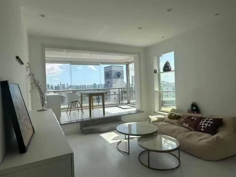 Housing image — Living Room