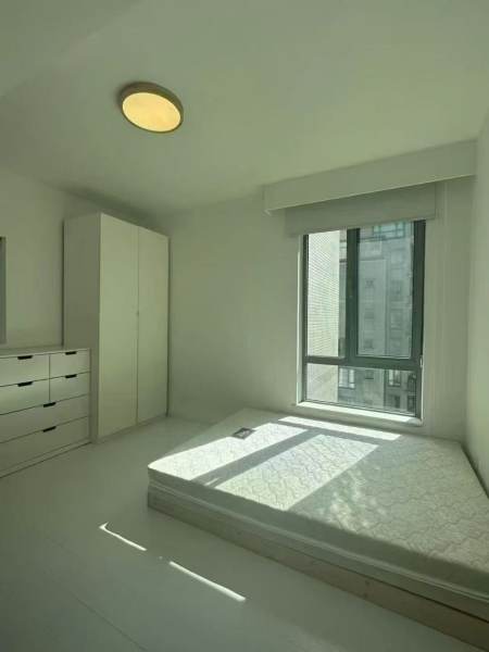 Housing image — Bedroom
