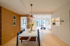 Spacious 2BR Apartment in Gubei (L10/L15)
