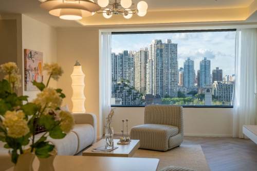 Housing image — Living Room