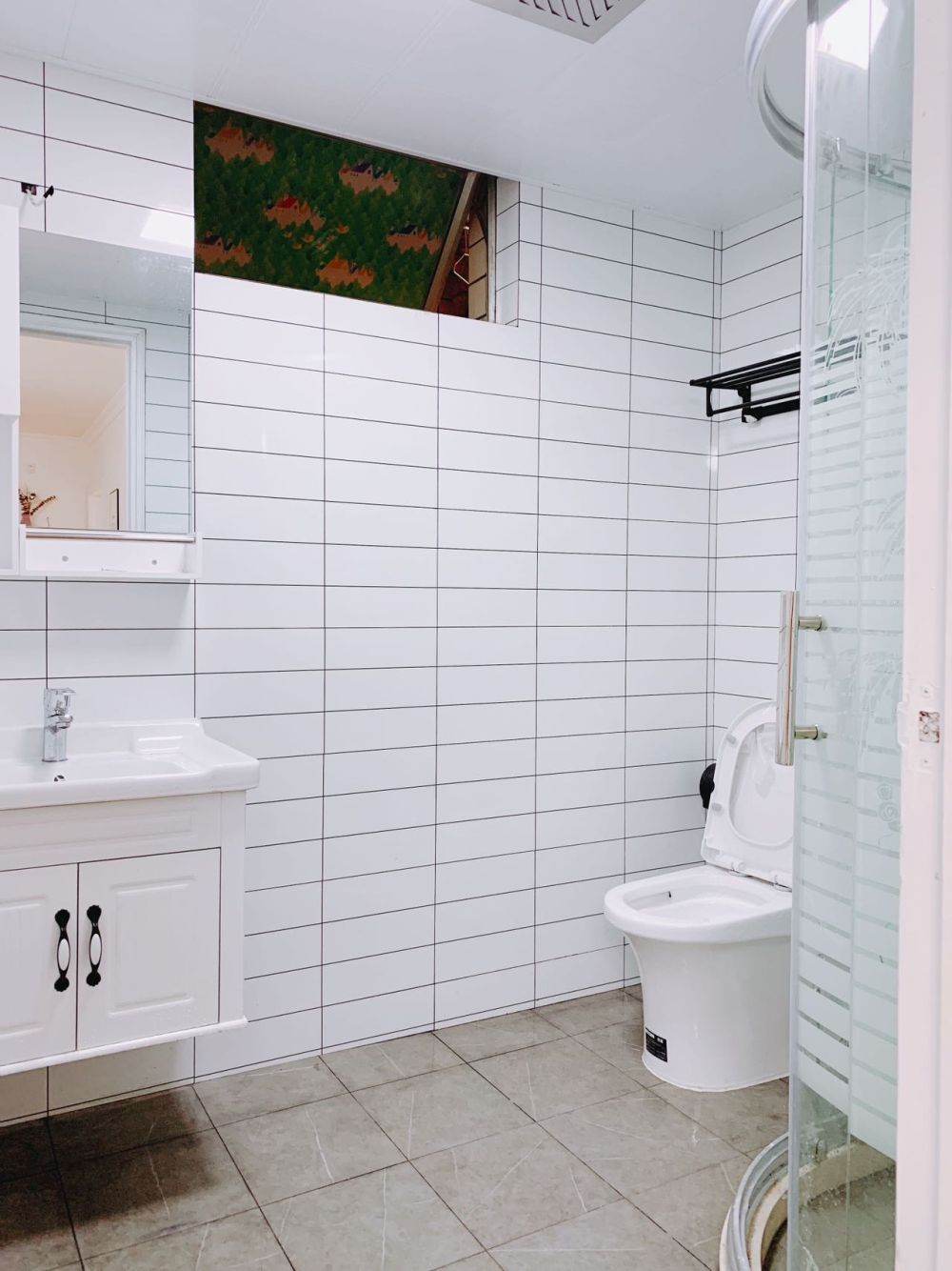 Housing image — Bathroom