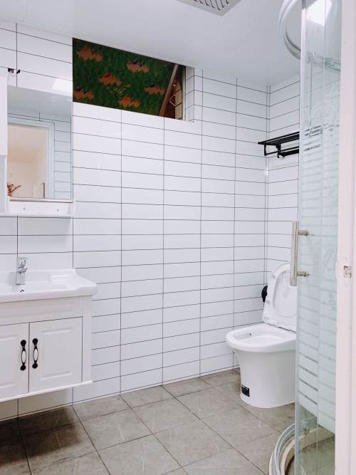Housing image — Bathroom