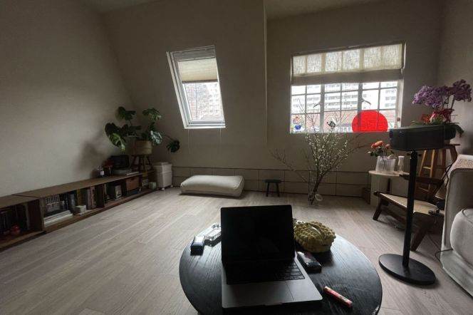 Spacious 1BR Lane House near Xintiandi Metro with Terrace (L10/L13)