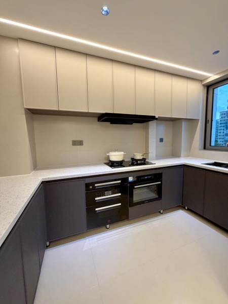 Housing image — Kitchen