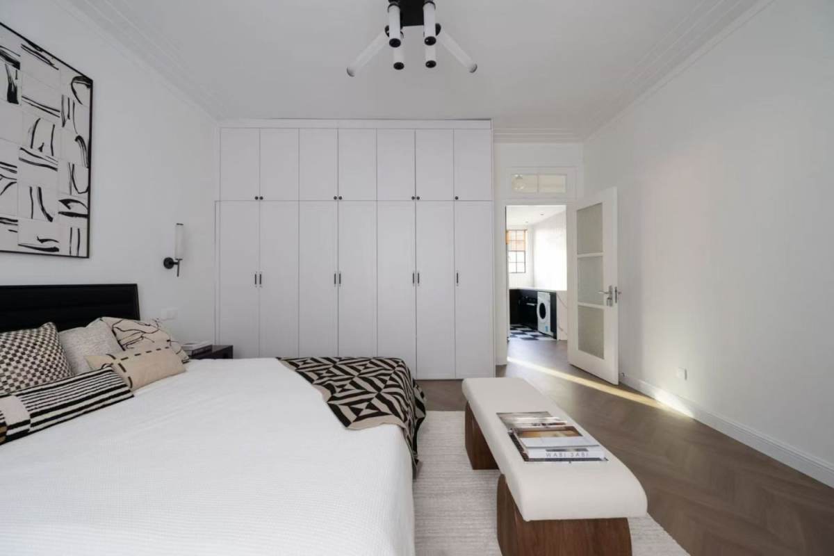 Housing image — Bedroom