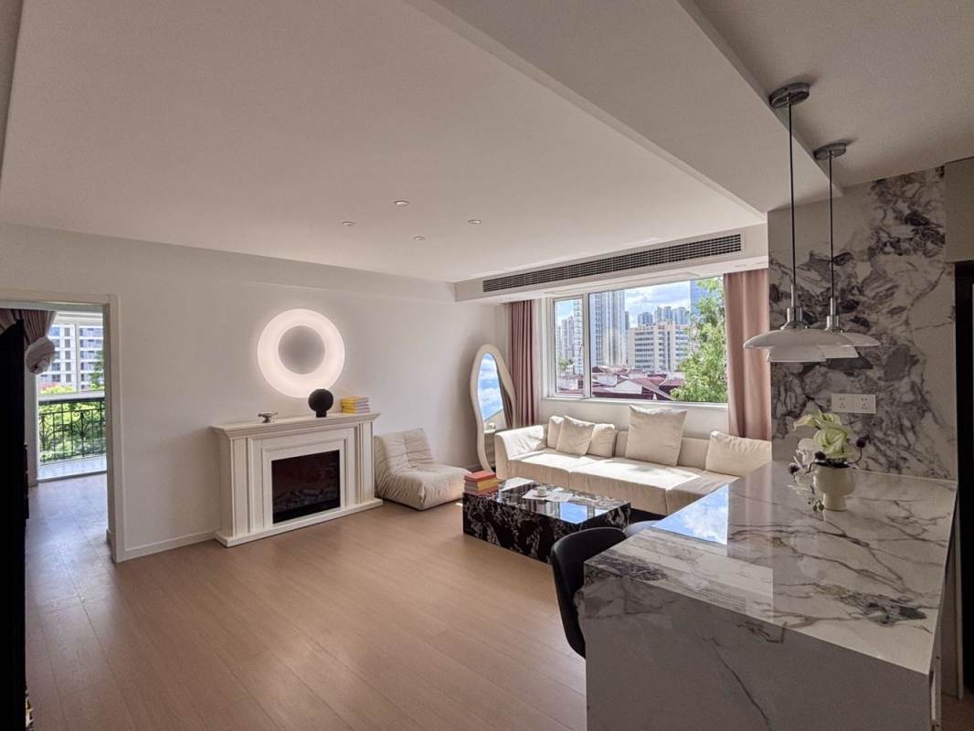 Housing image — Living Room