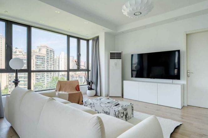 3BR Apartment near Zhenping Rd Metro (L3/L4/L7)