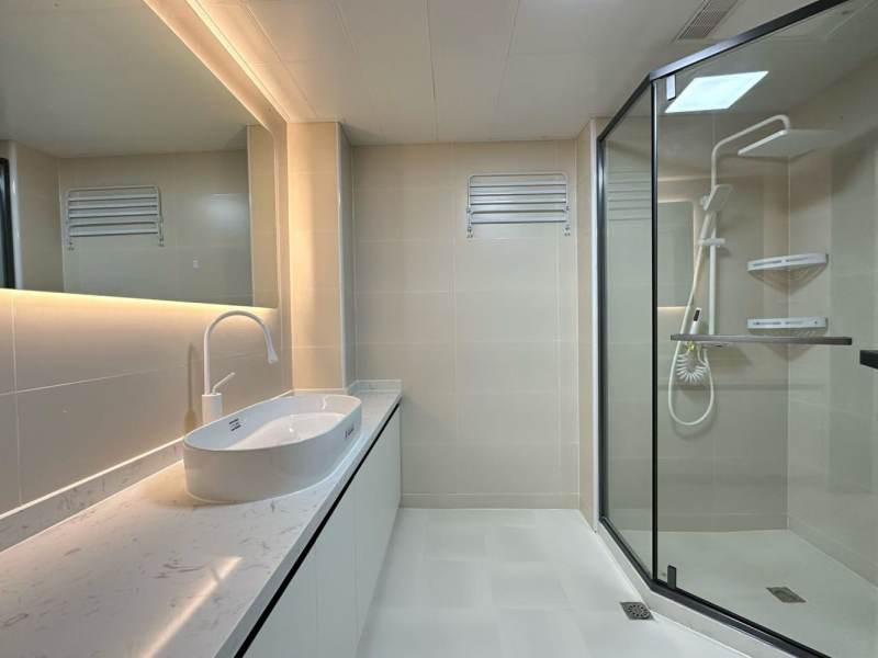 Housing image — Bathroom