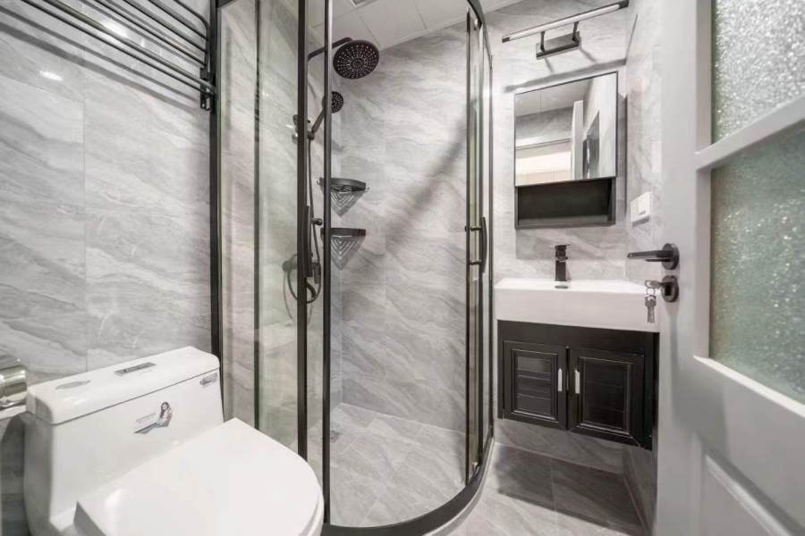 Housing image — Bathroom