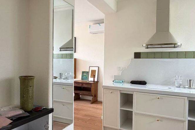 1BR Heritage Apartment near South Shaanxi Rd Metro (L1/L10/L12)