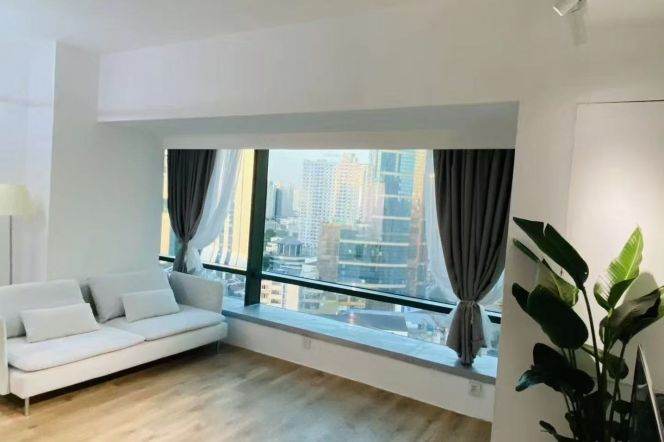 1BR Apartment in Jing'an (L2/L7/L14)