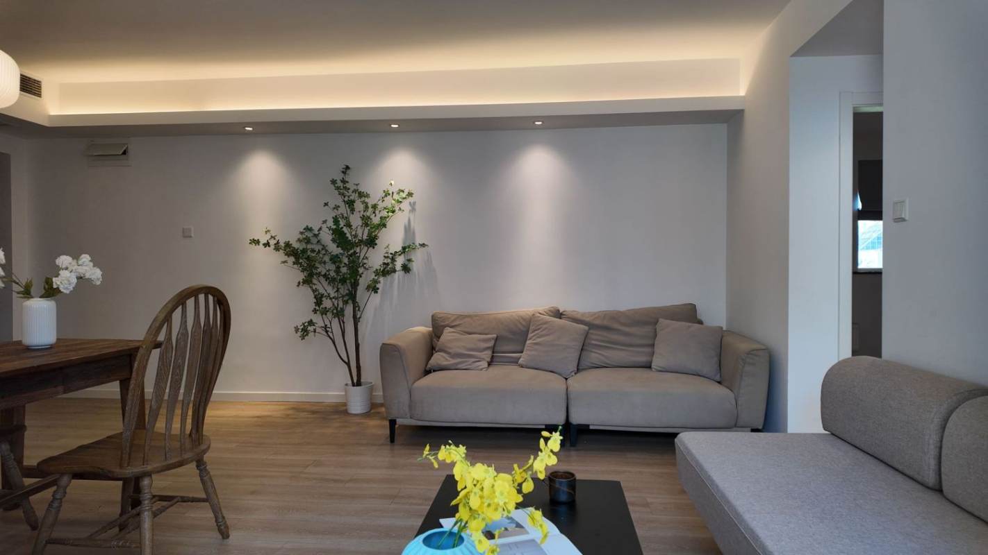 Housing image — Living Room