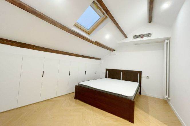 2BR Lane House at Jing'an Villa (L2/L12/L13)