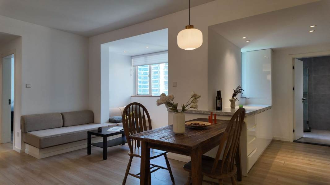 Housing image — Living Room
