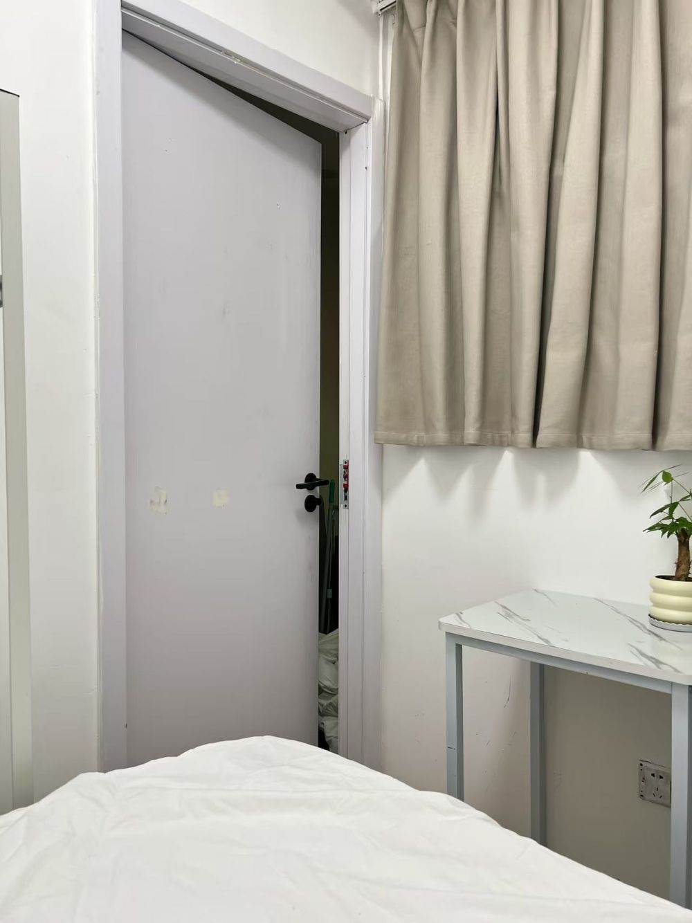 Housing image — Bedroom