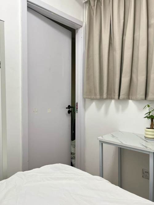 Housing image — Bedroom