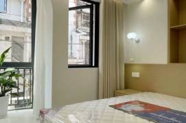 1BR Apartment in Jing'an (L7)