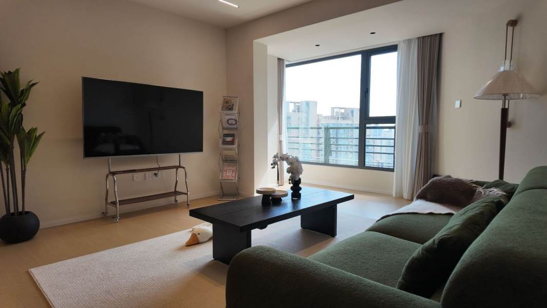 Housing image — Living Room