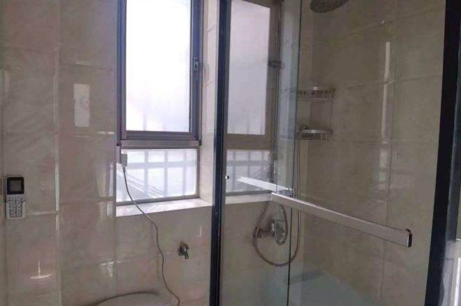 3BR Apartment in Gubei (L10)