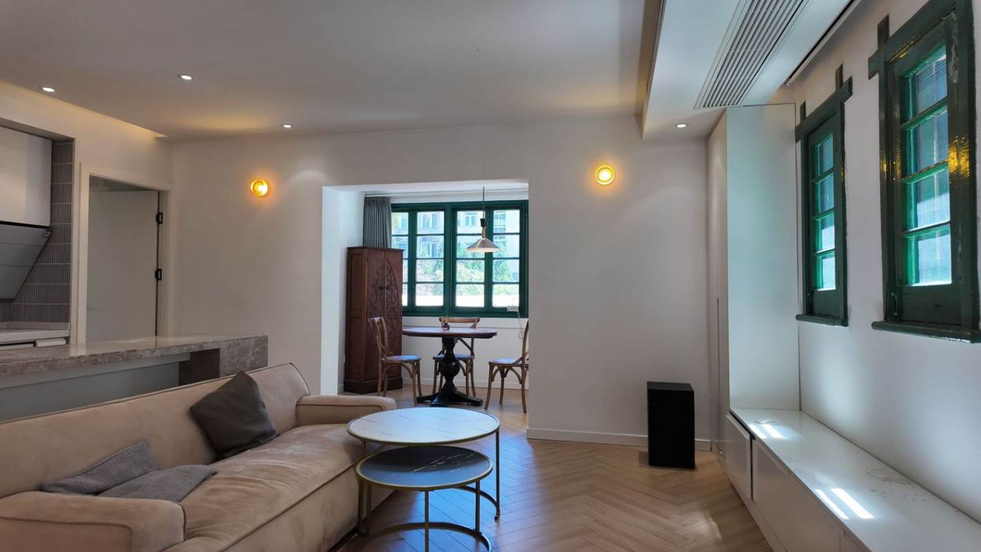 Housing image — Living Room