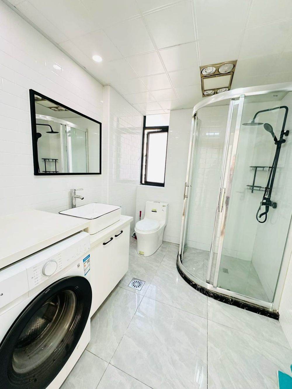 Housing image — Bathroom