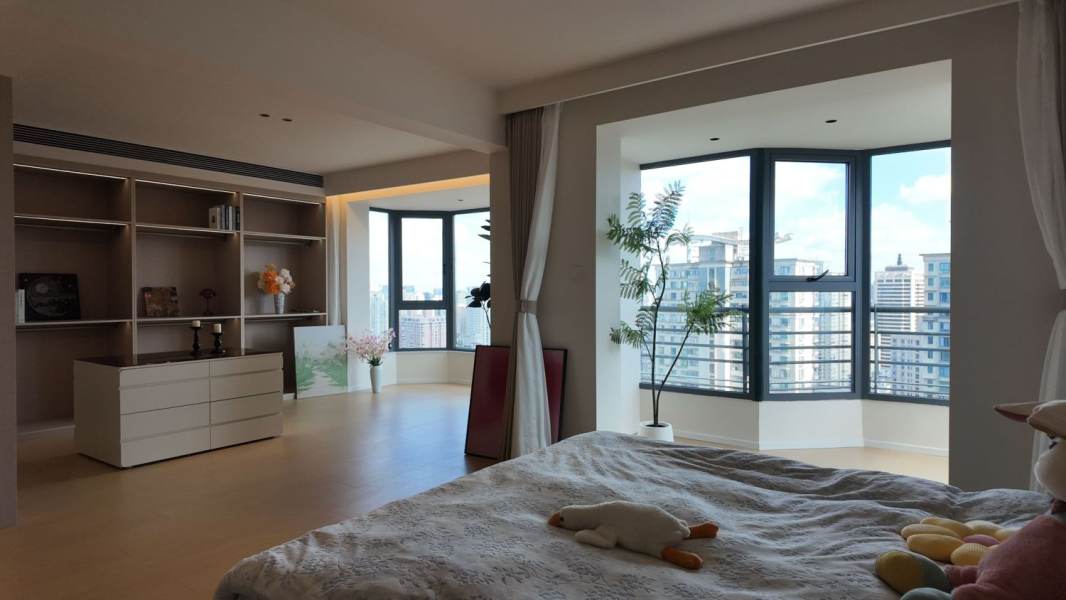 Housing image — Bedroom