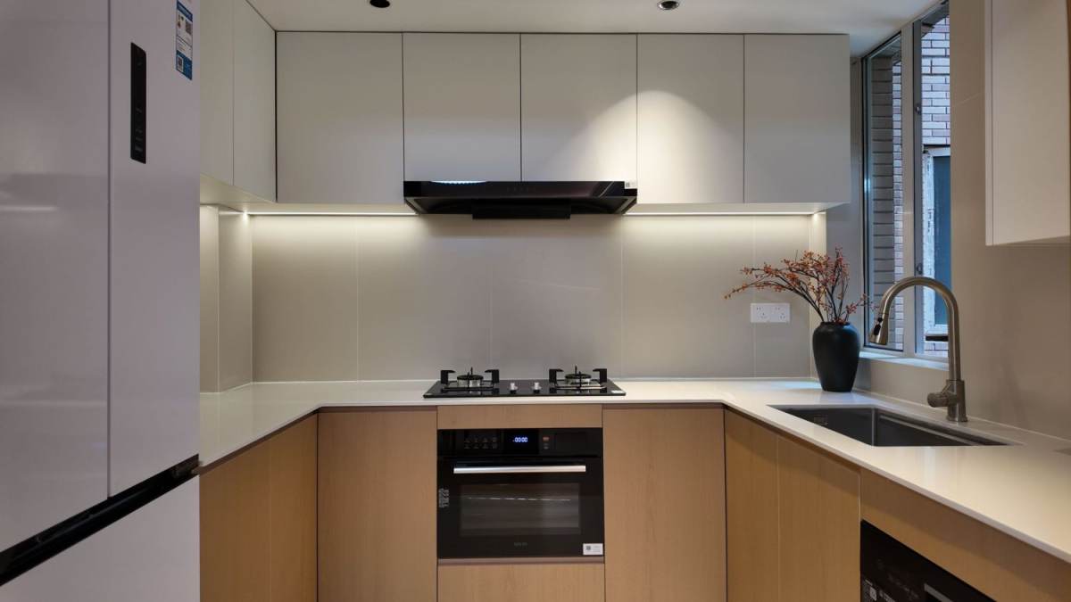 Housing image — Kitchen