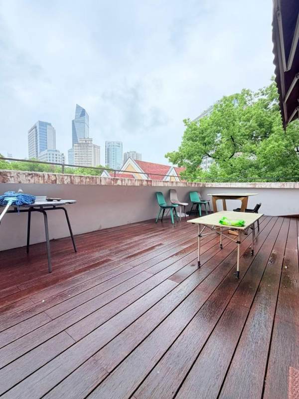 Housing image — Terrace