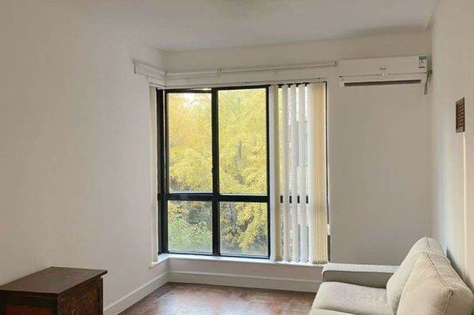 2BR Apartment at Shanghai Grand Plaza (Compound)
