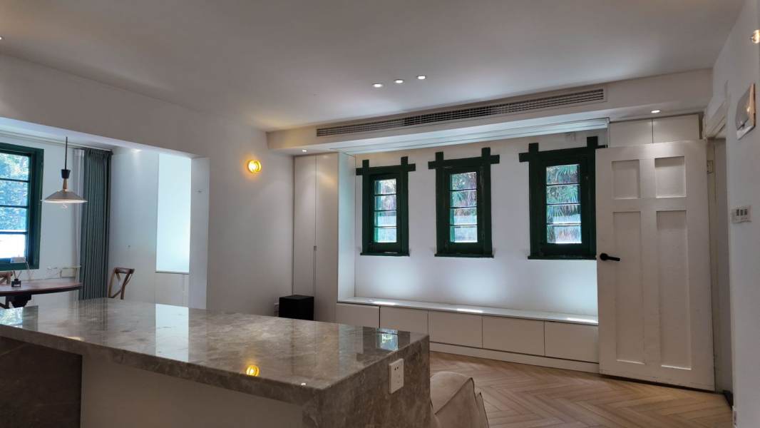 Housing image — Living Room