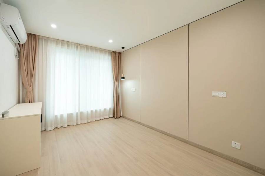 Housing image — Bedroom