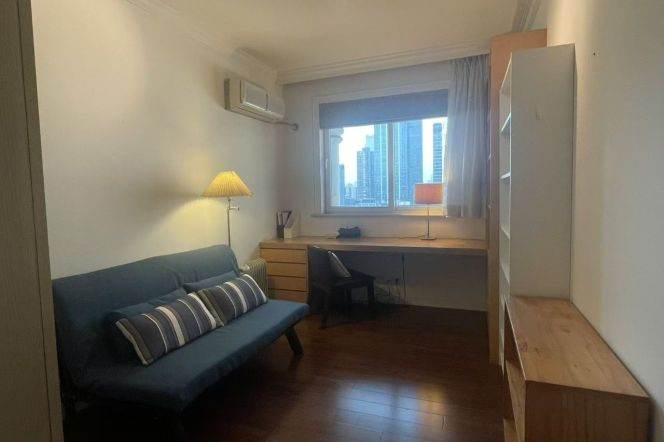 Spacious 3BR Apartment at Mingyuan Century City (L1/L10/L12)