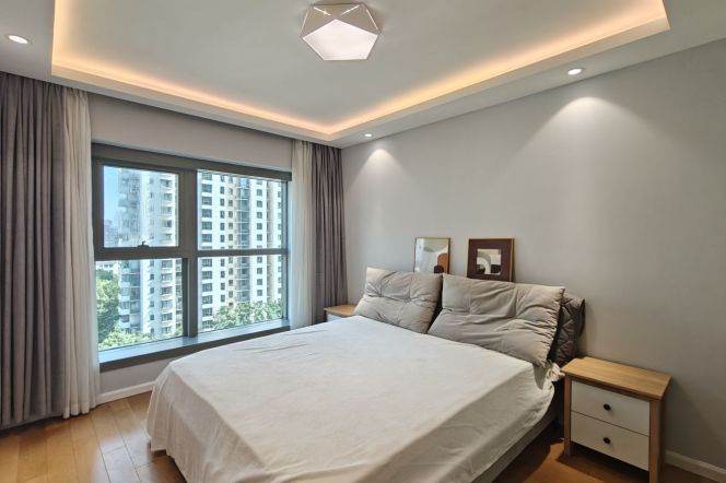 2BR Apartment at 8 Park Avenue (L7)