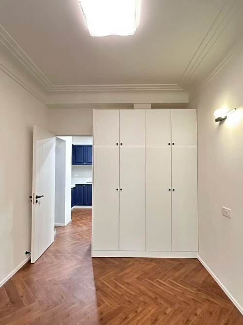 Housing image — Bedroom