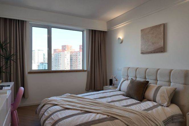 High-Floor Spacious 1BR Apartment near Changshou Rd Metro (L7/L13)