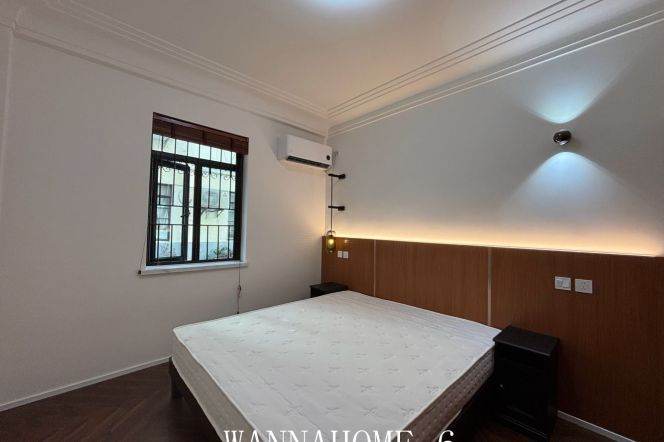 2BR Apartment near South Shaanxi Rd Metro with Terrace (L1/L10/L12/L13)