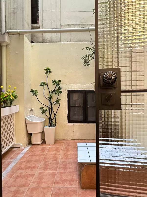 Housing image — Garden