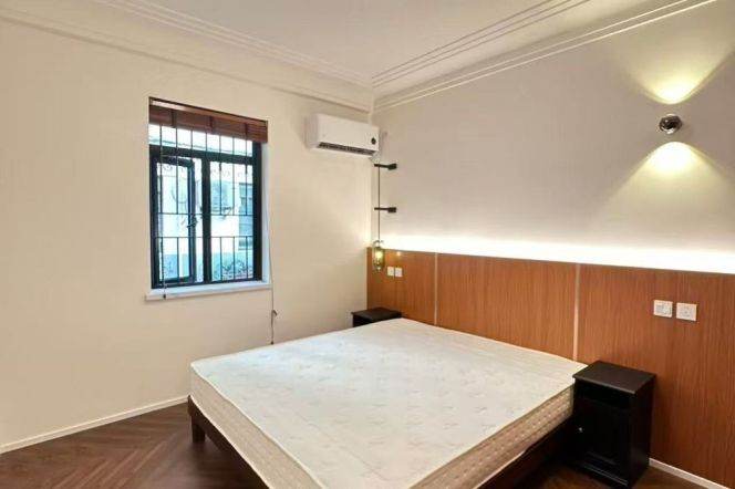 Historic 2BR Lane House in Old Xuhui with Terrace (L1/L10/L12/L13)