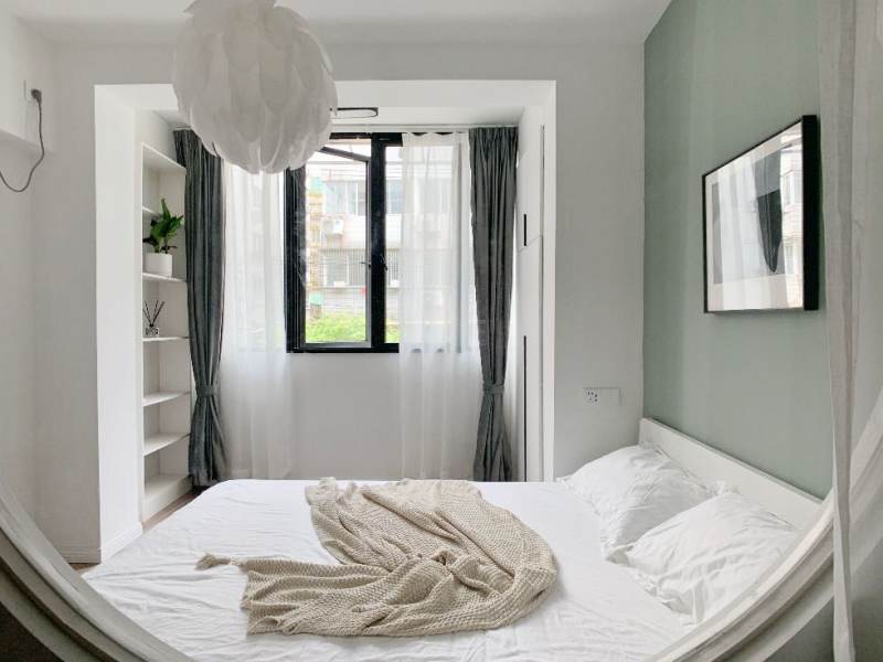 Housing image — Bedroom