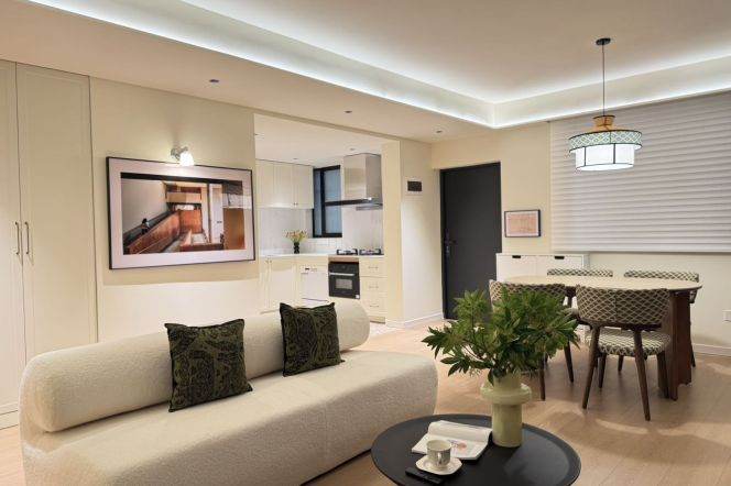 2BR Apartment in Jing'an