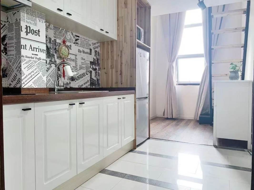 Housing image — Kitchen